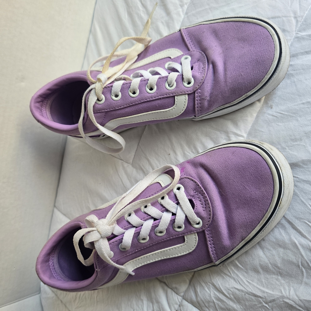 VANS ● SIZE 9.5 ● TRAINERS LIGHT PURPLE LIGHT WEAR